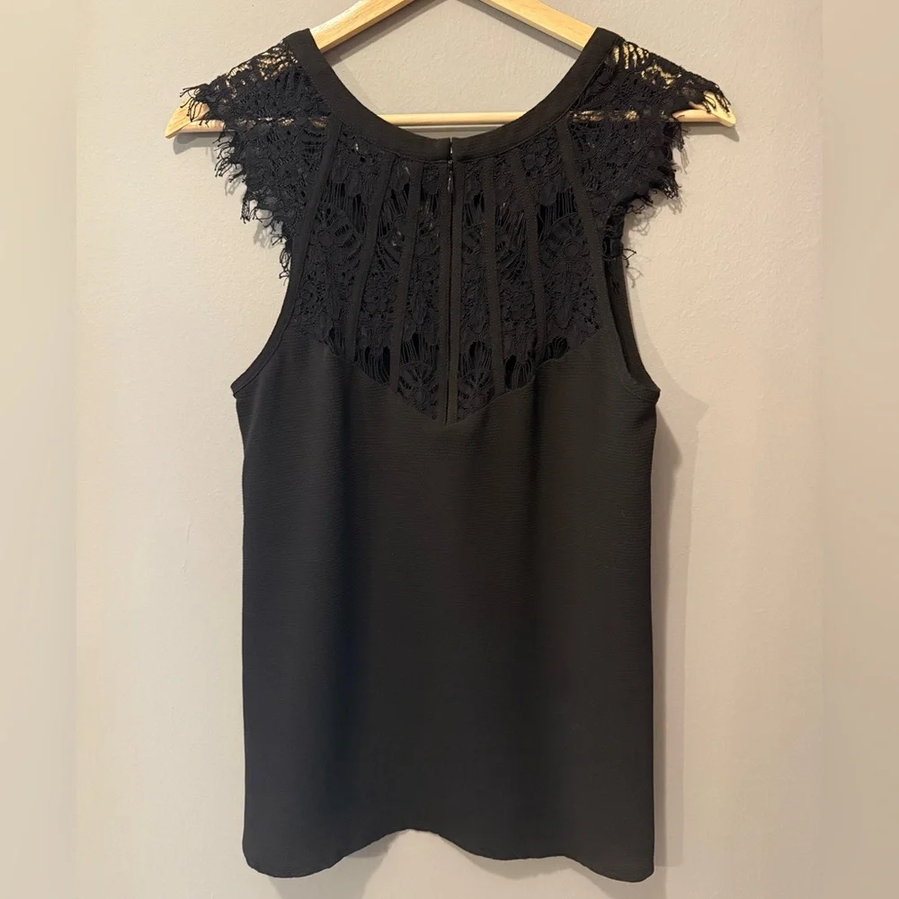 Jarred Lace Detail Cap Sleeve Black Blouse - Picture 6 of 6